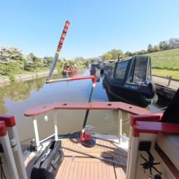 Days Like This – 60ft Semi Traditional Hybrid