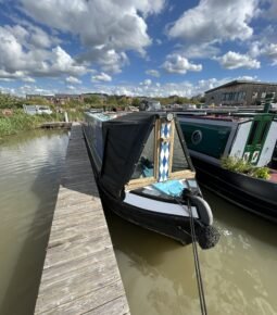 Jack Frost – 45ft Semi Traditional