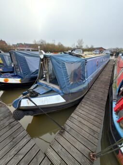 Myemvee – 70ft Semi Traditional