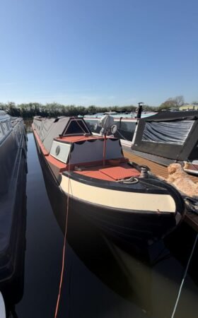 Ottilie – 70ft Traditional (Engine Room & Boatman’s Cabin)