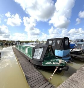 Corinia – 58ft Semi Traditional