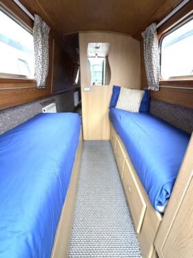 Chirk – 58ft Cruiser Stern