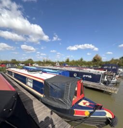 Just Billie – 58ft Semi Traditional